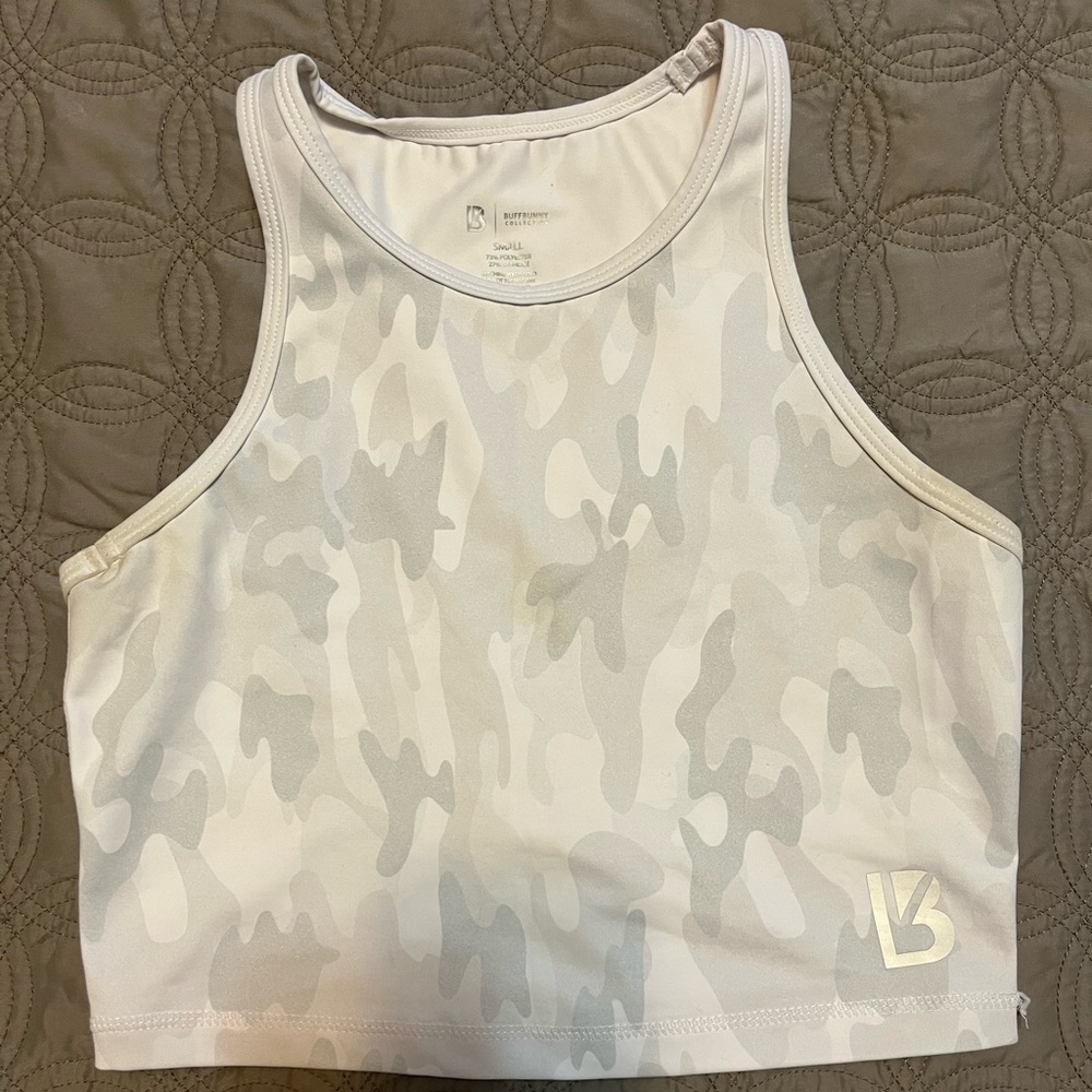 Buff bunny crop top